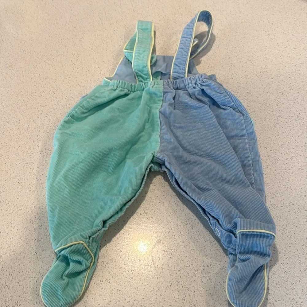 Vintage baby boys overalls plane green and blue embroidered on foot 0-6 months